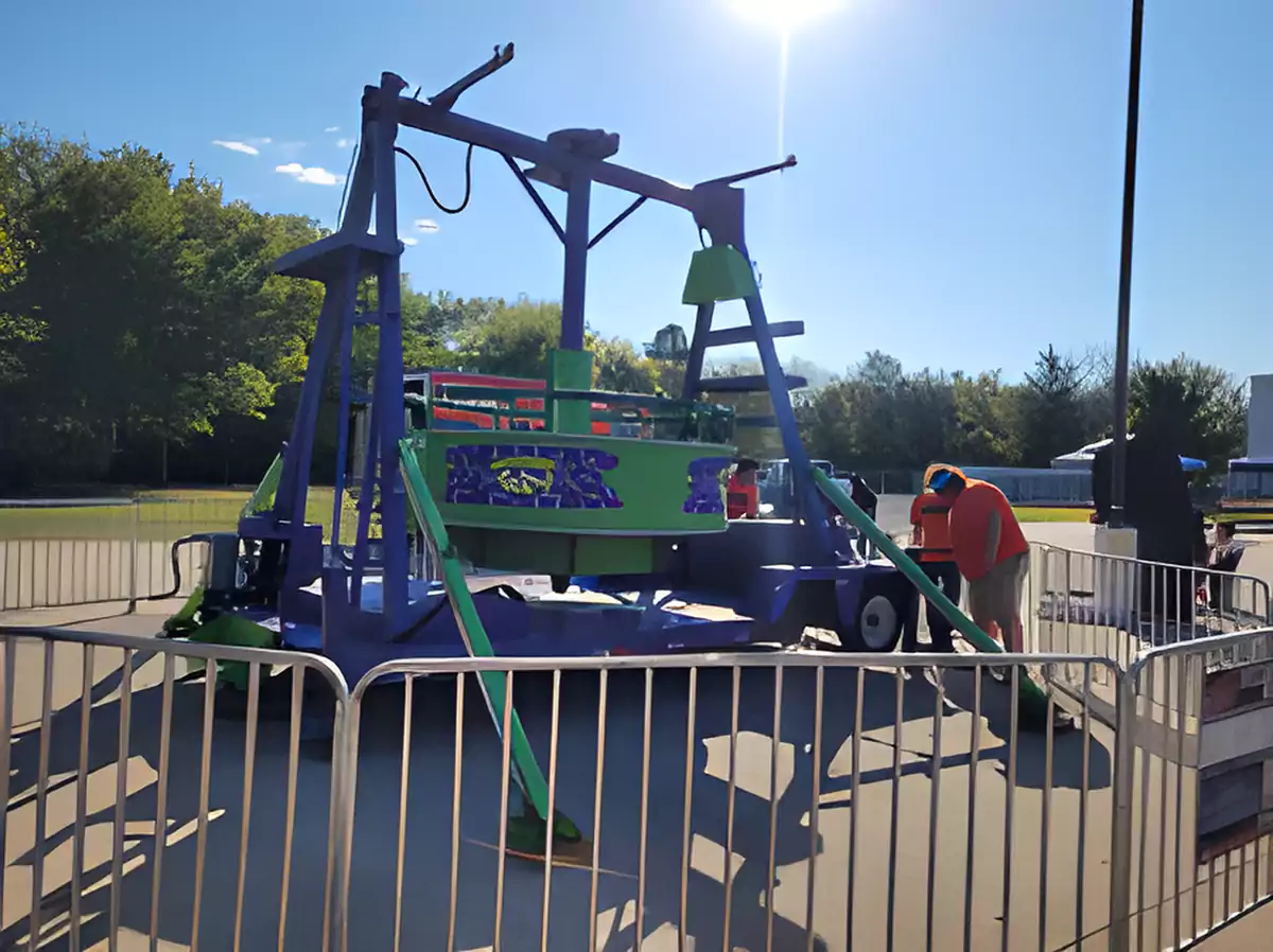 Wrecking Ball Mechanical Rides